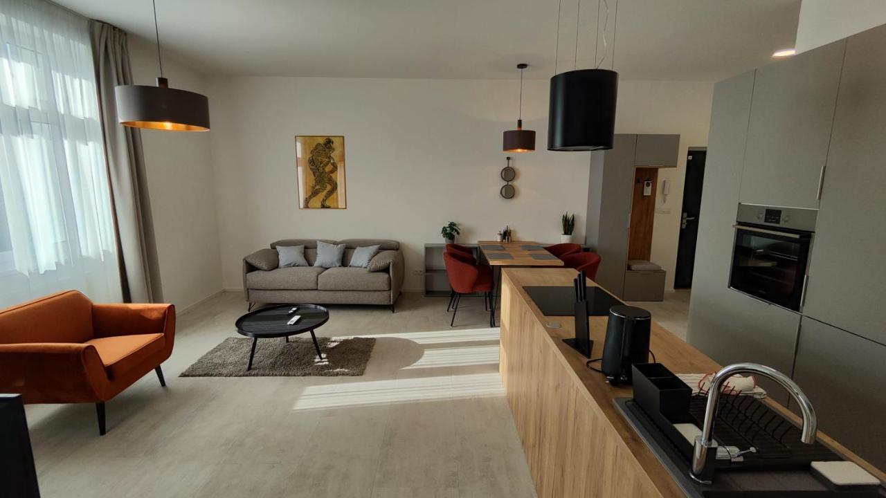 Dohnanyi Villa By Chors Trenčín エクステリア 写真